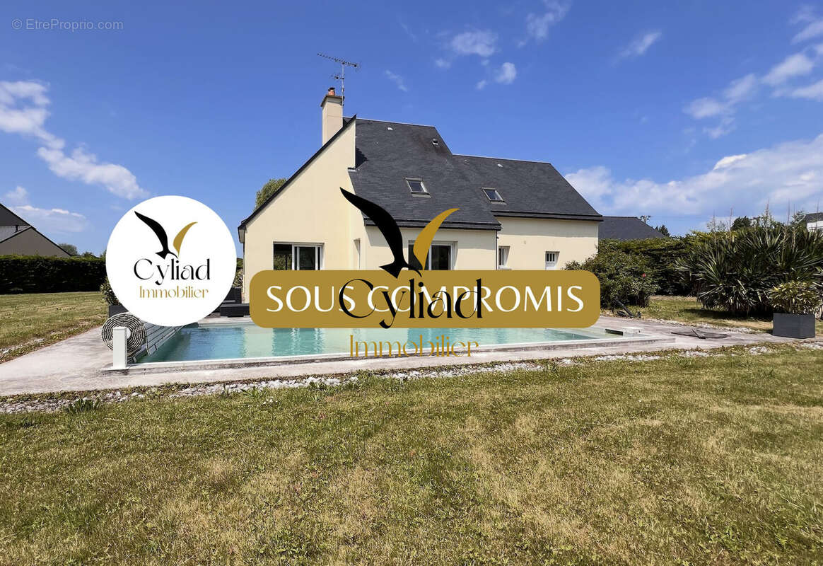 Maison à LE VIVIER-SUR-MER