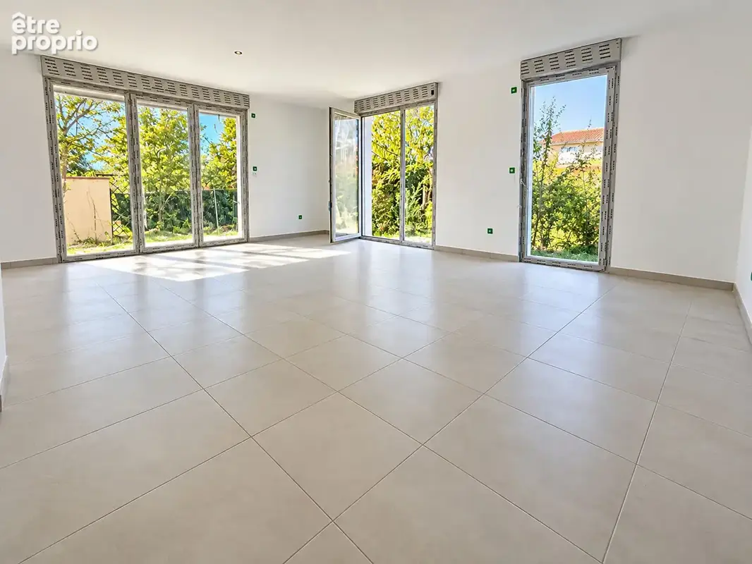 Appartement Quint Fonsegrives 4 pièces 98m² + 260m² de jardin / terrasse + 2 Parkings sous-sol ! - photo 3