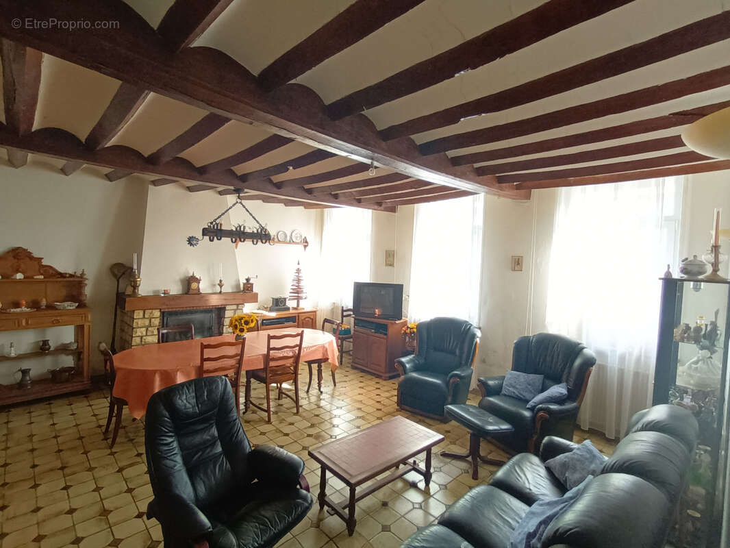 Maison à FRESNES-SUR-ESCAUT