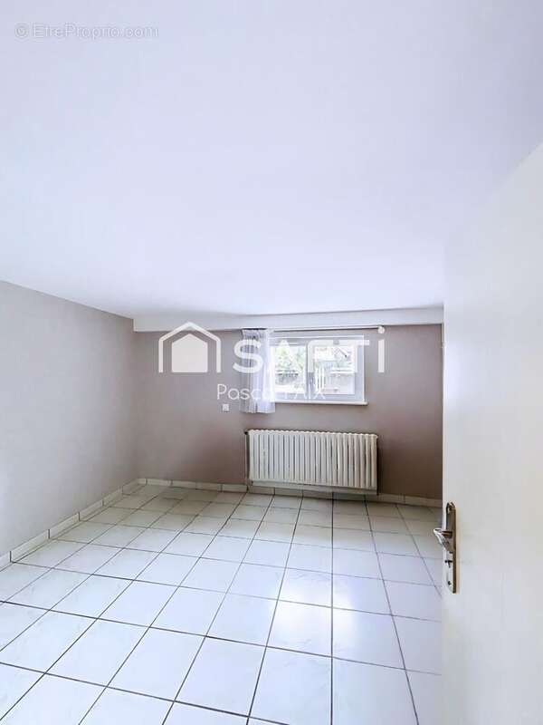 Photo 4 - Maison à AUGNY