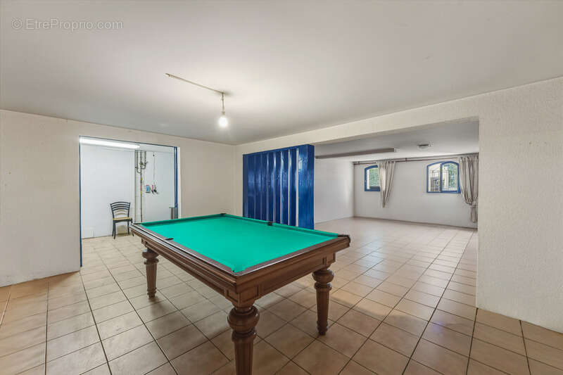 Maison à PREVESSIN-MOENS