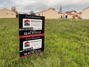 Terrain à CERNUSSON