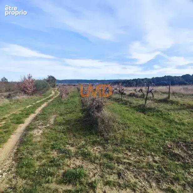 Terrain à AIGREMONT