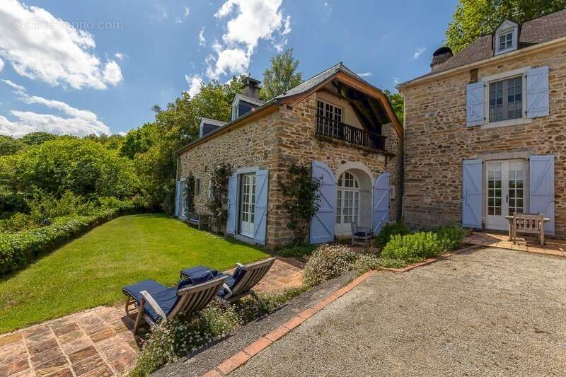 Maison à GAN