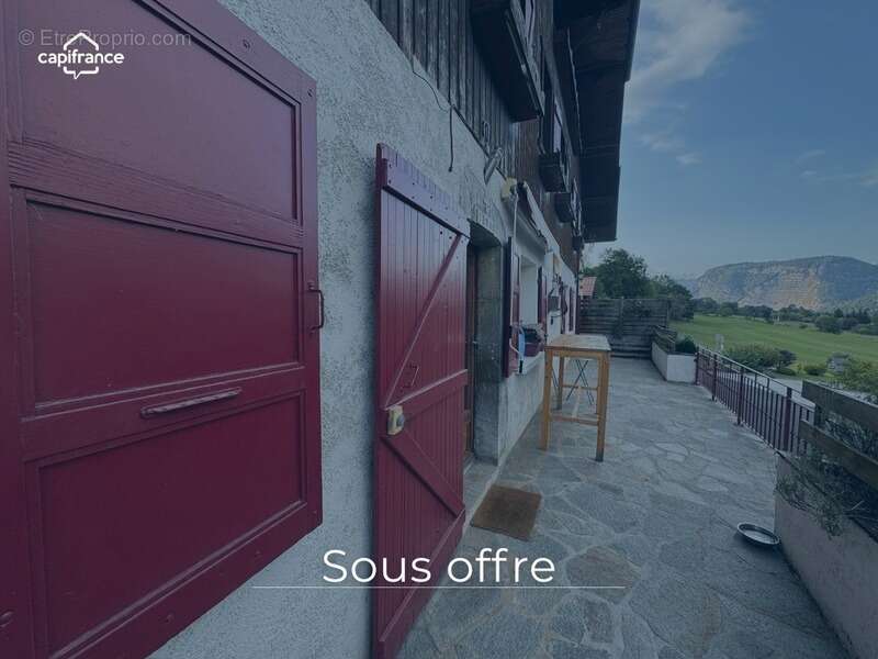 Maison à MARIGNIER