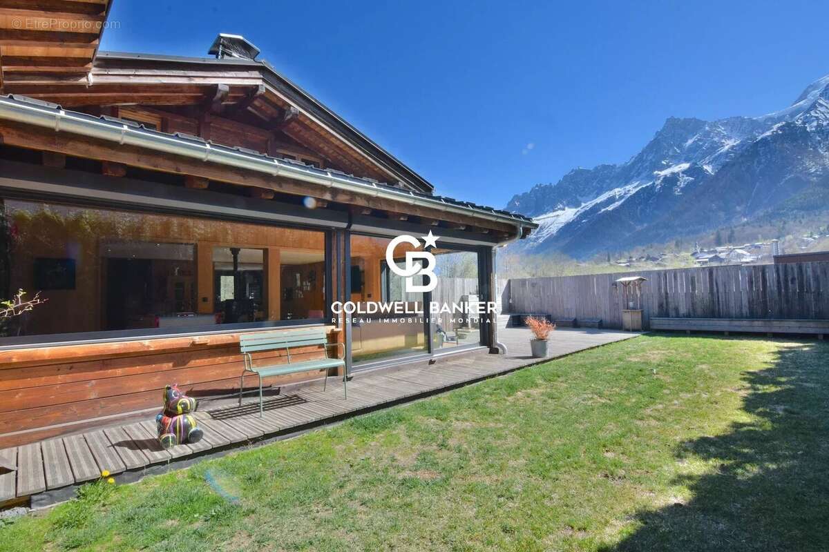 Propriété sur 2 niveaux avec 2 appartements - 153 m² - Les Houches - photo 12