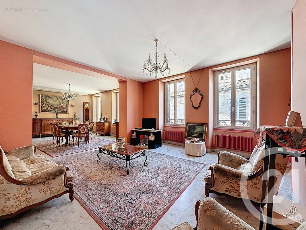 Appartement à BORDEAUX