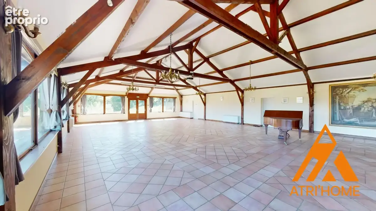 Maison 10 pièces 600 m² à vendre à Vezac (15130) - photo 8