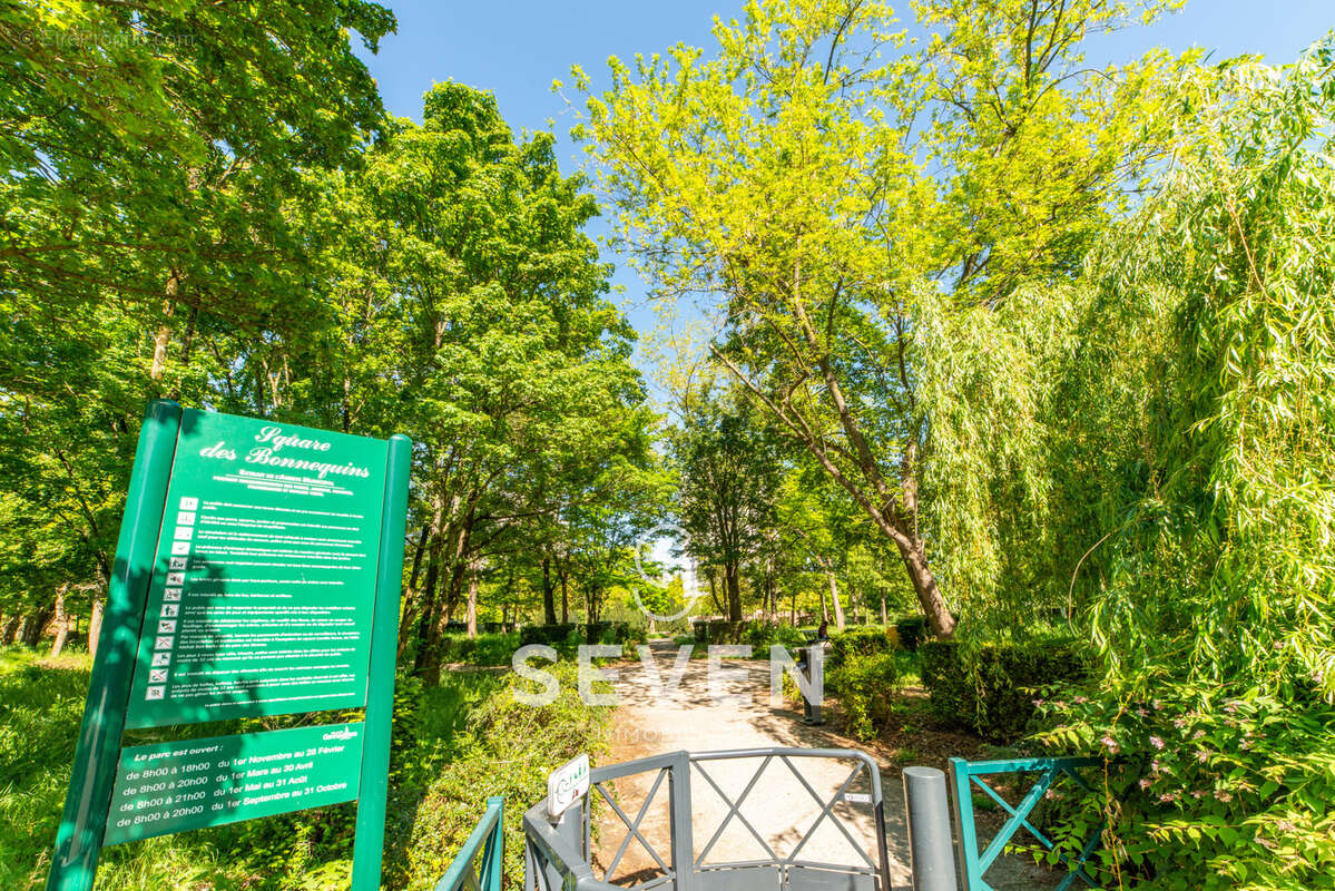 Appartement à GENNEVILLIERS