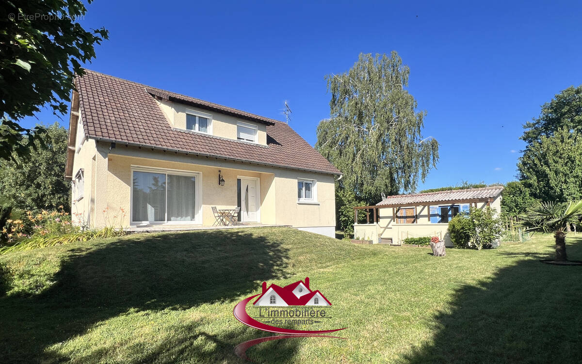 Maison à BU