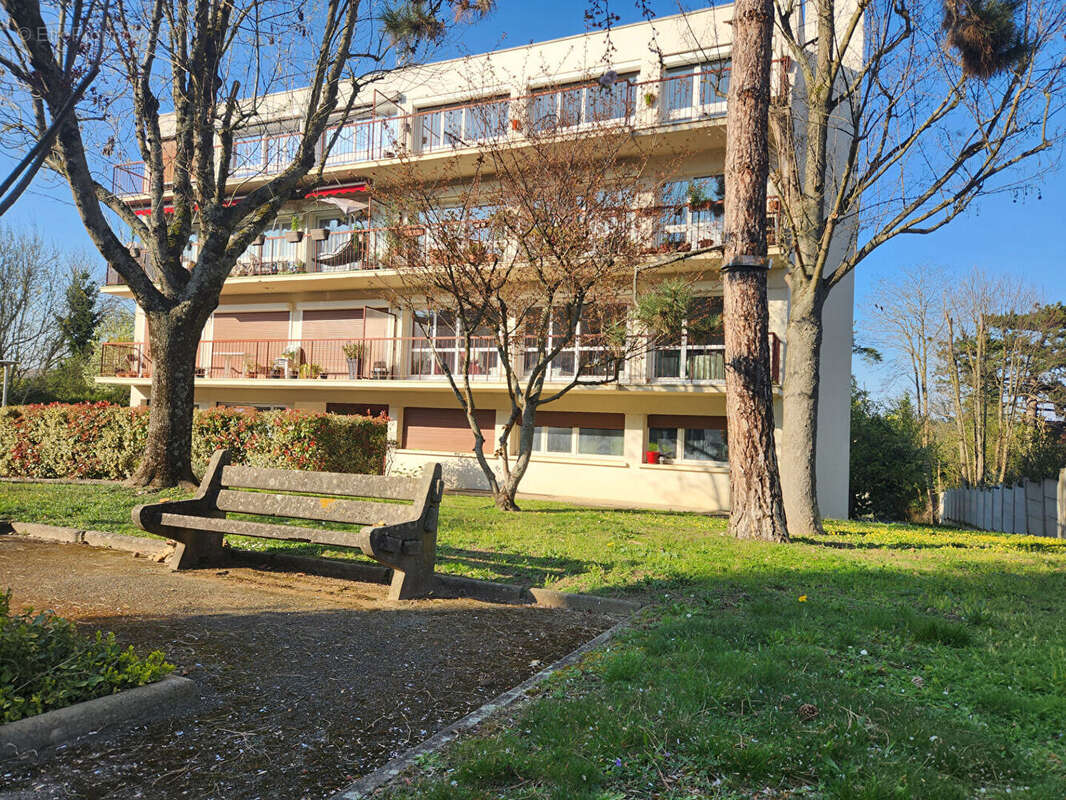 Appartement à MONTGERON