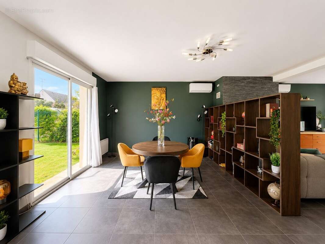 Maison à LE PLESSIS-TREVISE