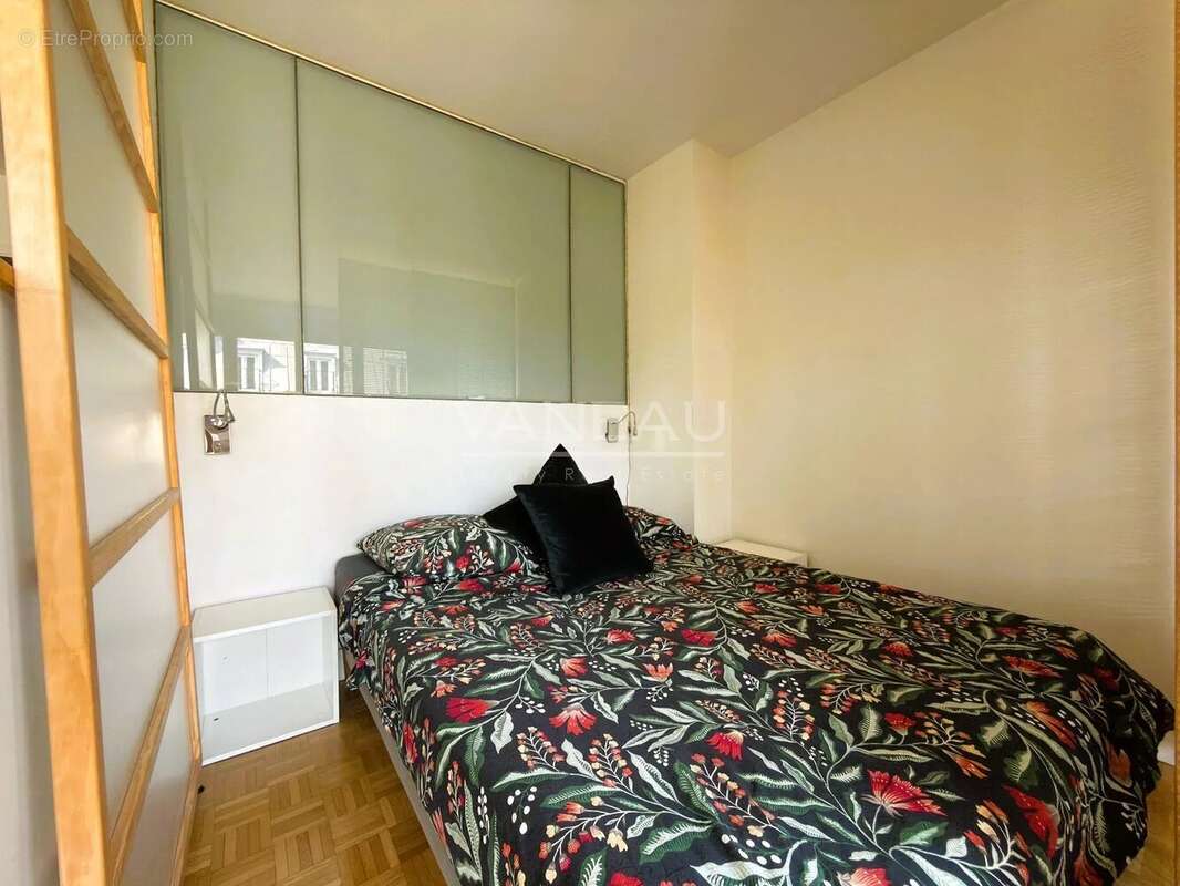 Appartement à PARIS-12E