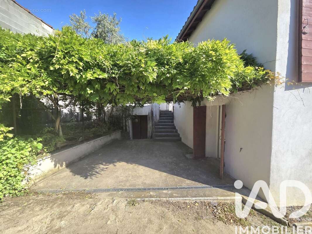 Maison 96 m² à Andance  - photo 3