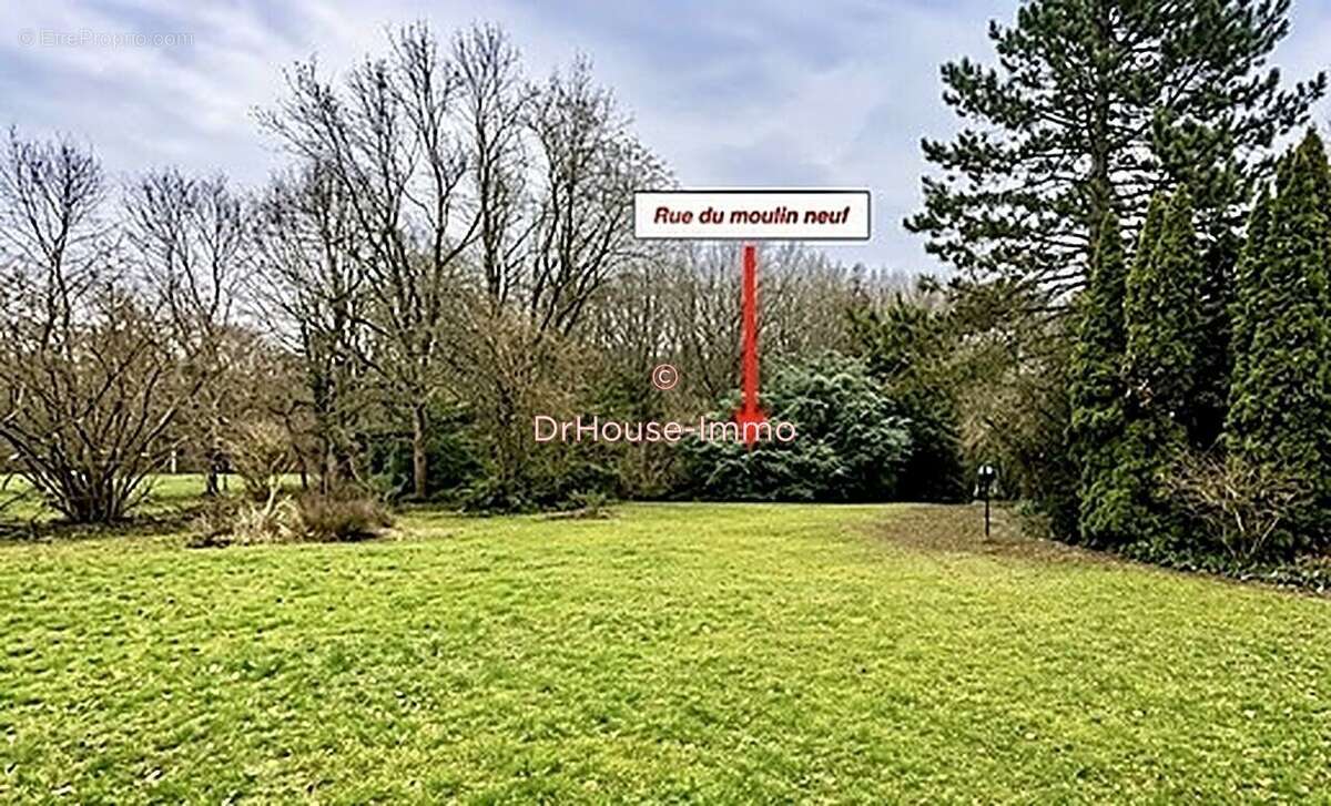 Terrain 657 m² à Boussy-Saint-Antoine  - photo 2