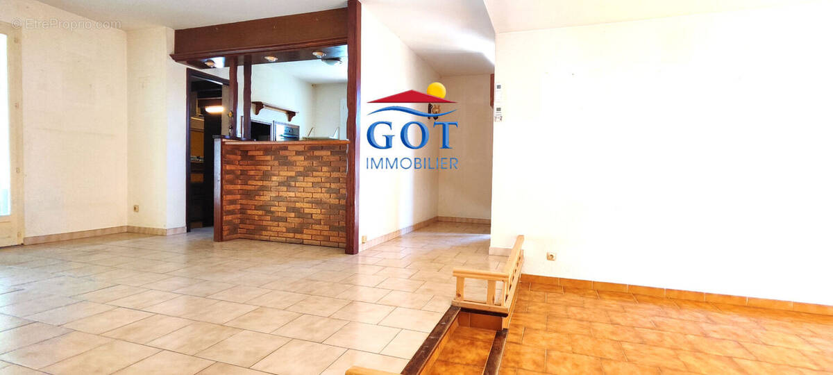 Maison à SAINT-HIPPOLYTE