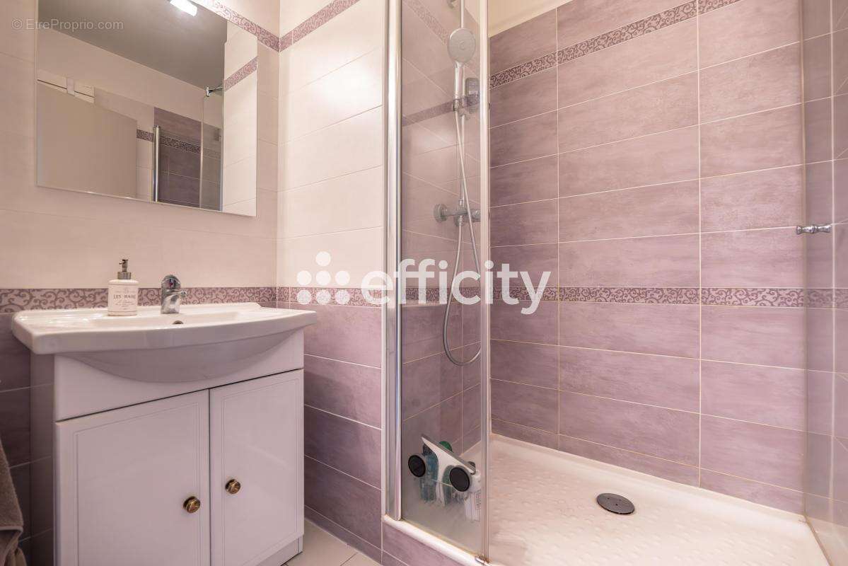 Appartement à MAISONS-ALFORT