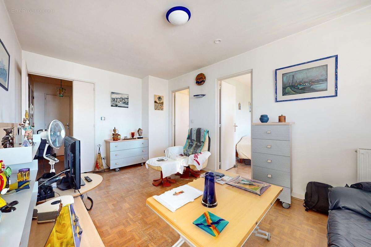 Appartement à MARSEILLE-12E