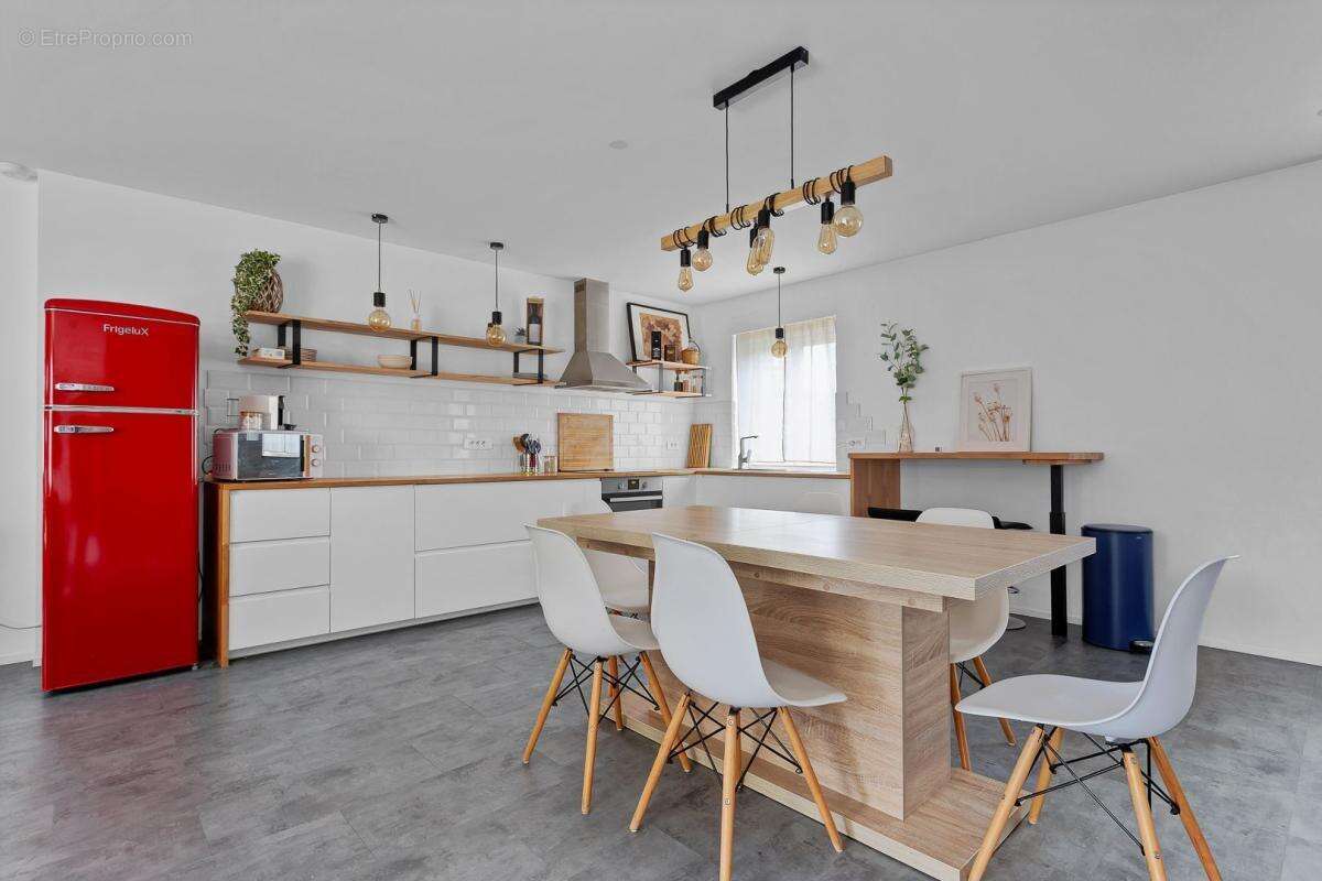 Maison à VILLECRESNES