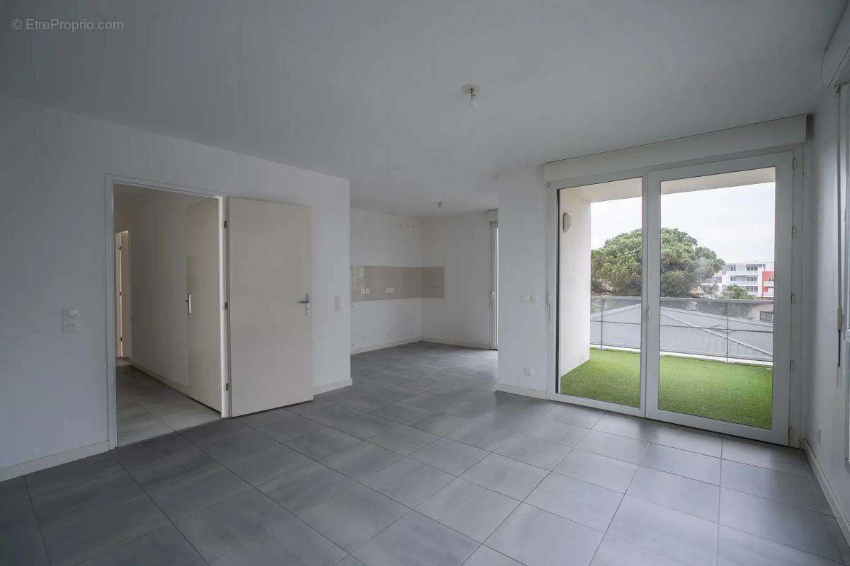 Appartement à VILLENAVE-D'ORNON