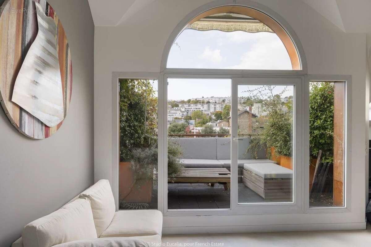 Appartement à SURESNES