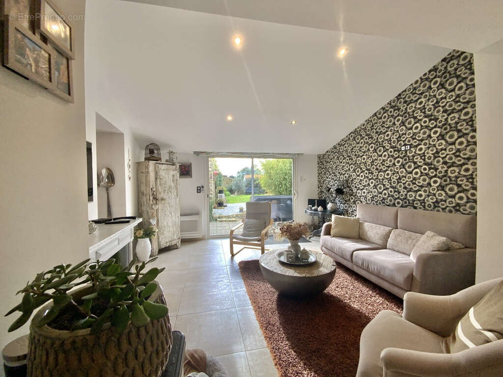 Maison à TALMONT-SAINT-HILAIRE