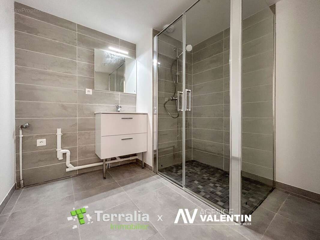 Appartement à NORROY-LE-VENEUR