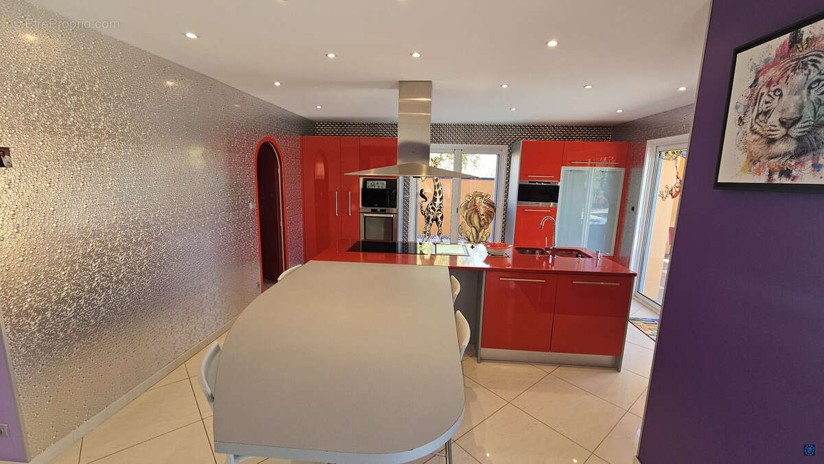 Maison à SAUJON