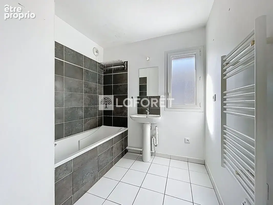 Appartement Lieusaint 4 pièce(s) 71 m2 dernier étage - photo 12