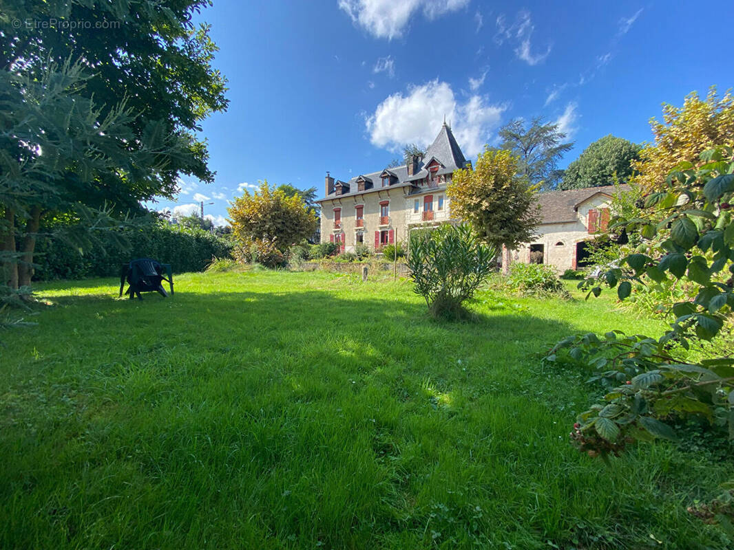 Photo 1 - Maison à NAY
