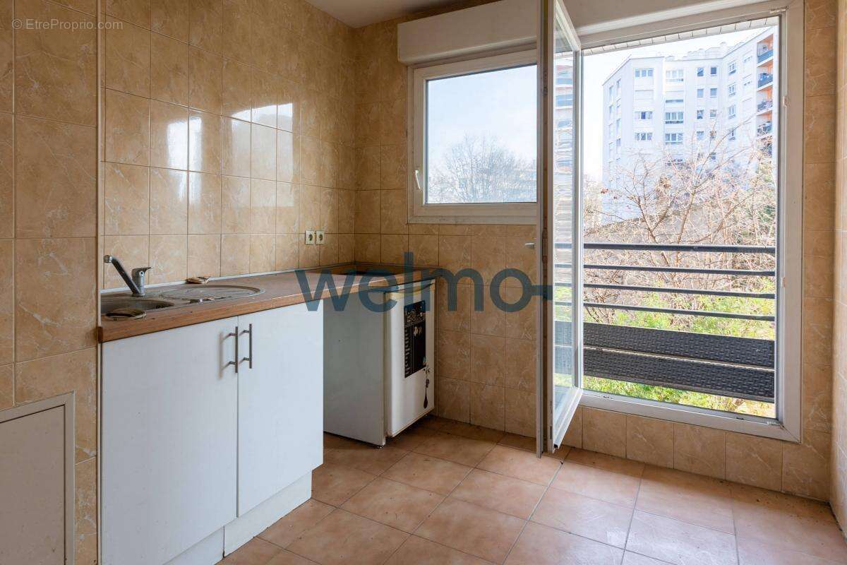 Appartement à SAINT-DENIS