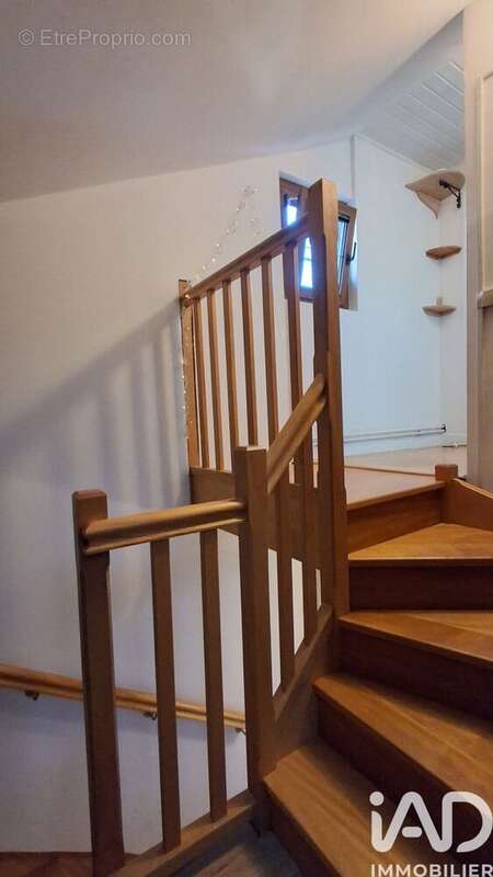 Photo 9 - Maison à BYANS-SUR-DOUBS