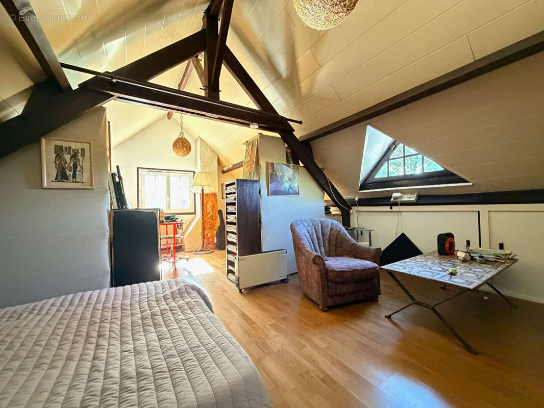 Maison La Chapelle Du Bois Des Faulx 5 pièce(s) 127,20 m2 - photo 7