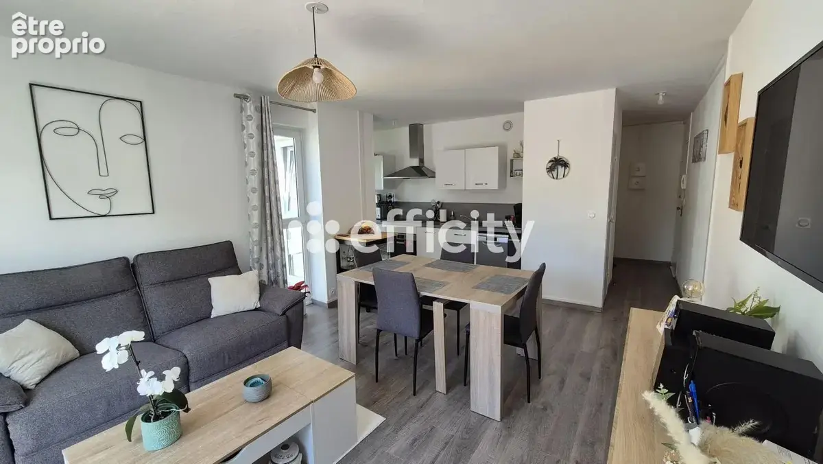 Appartement 64 m² à Herouville-Saint-Clair  - photo 2