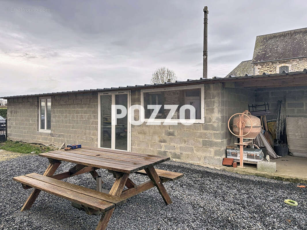 Maison à MONTFIQUET