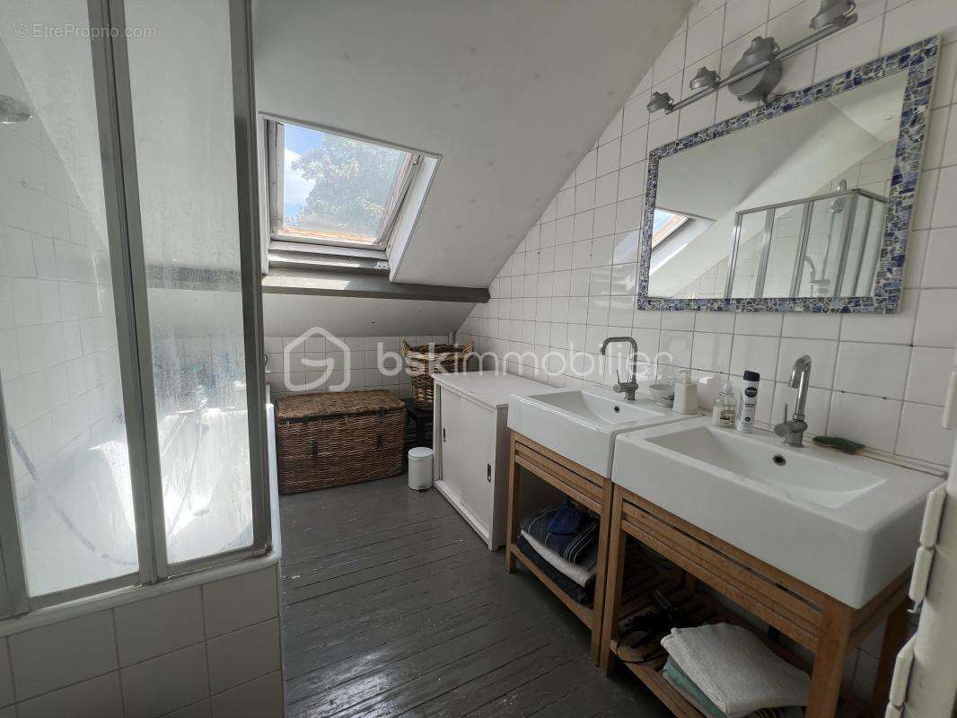 Maison à MONTFORT-L'AMAURY