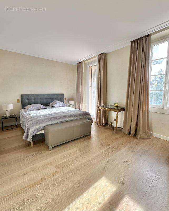 Appartement à SAINT-TROPEZ