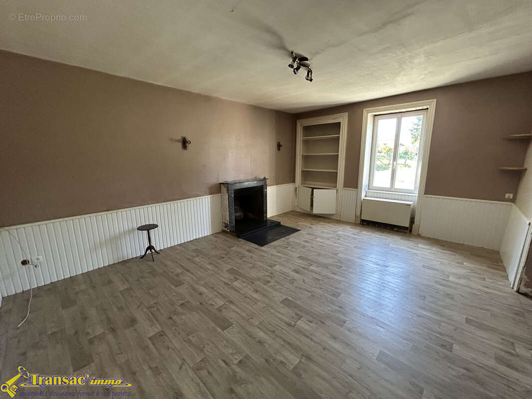 Maison 5 pièces 122m2 avec grange et terrain - photo 5