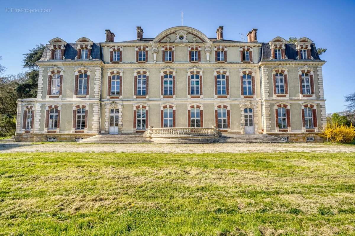 Maison à FONTAINEBLEAU