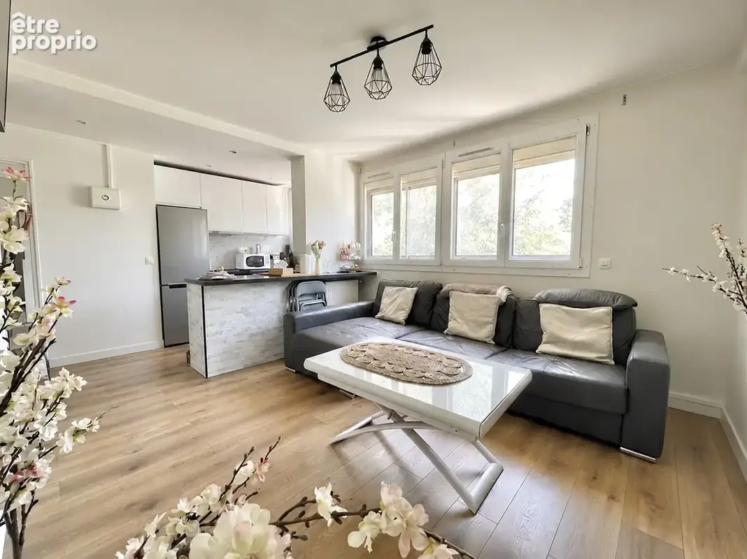 Appartement à SAINT-MAURICE
