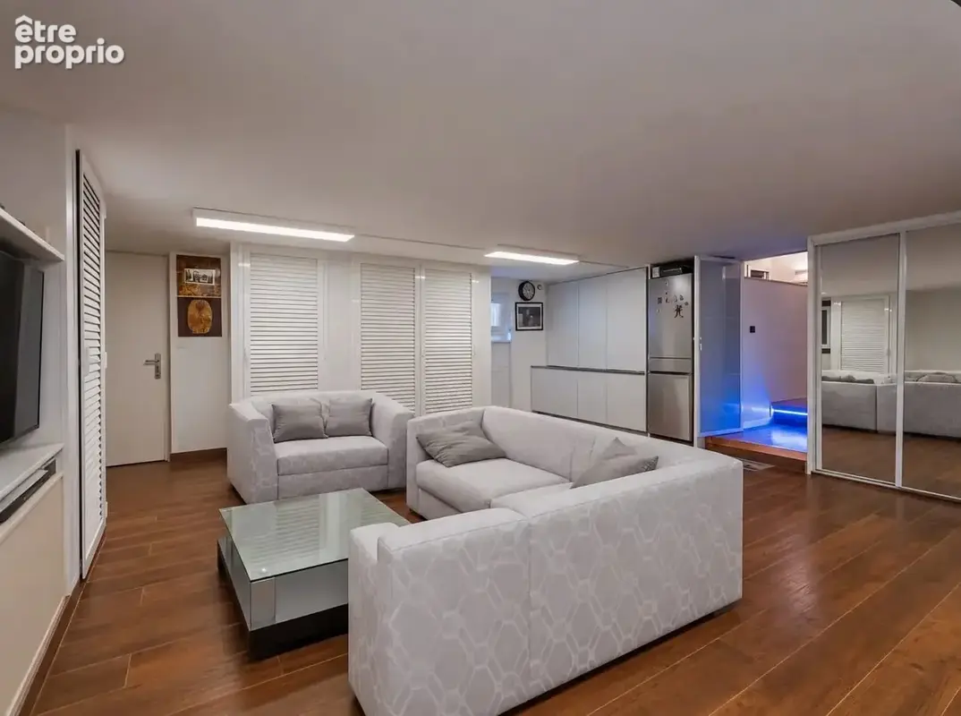 Villa/fabron - photo 9