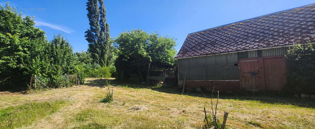 Maison à AVESNES-EN-VAL