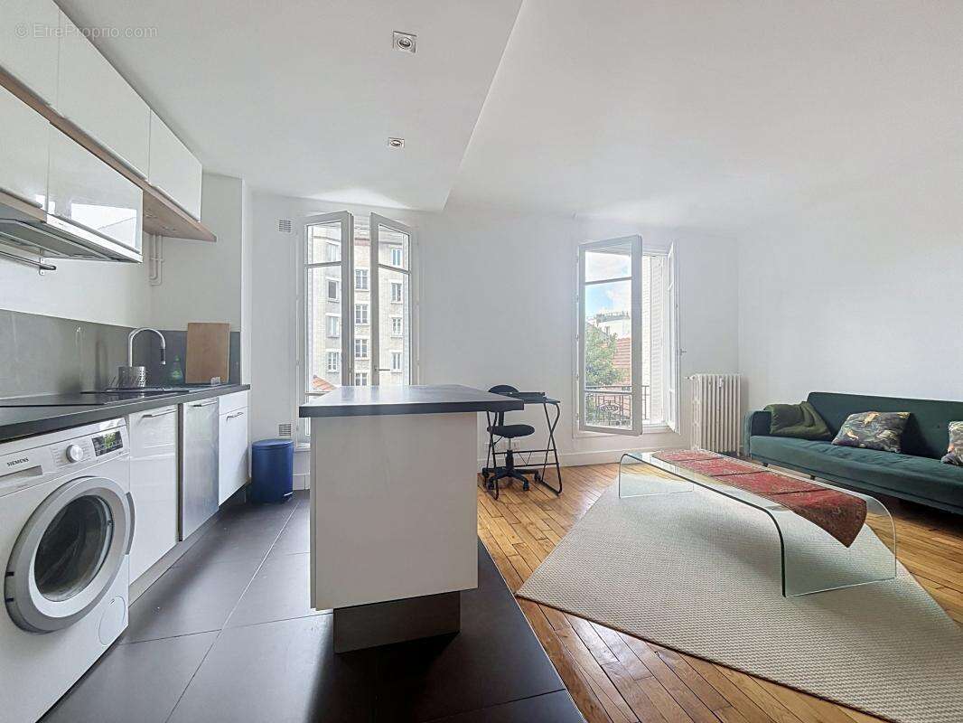 Appartement à FONTENAY-SOUS-BOIS