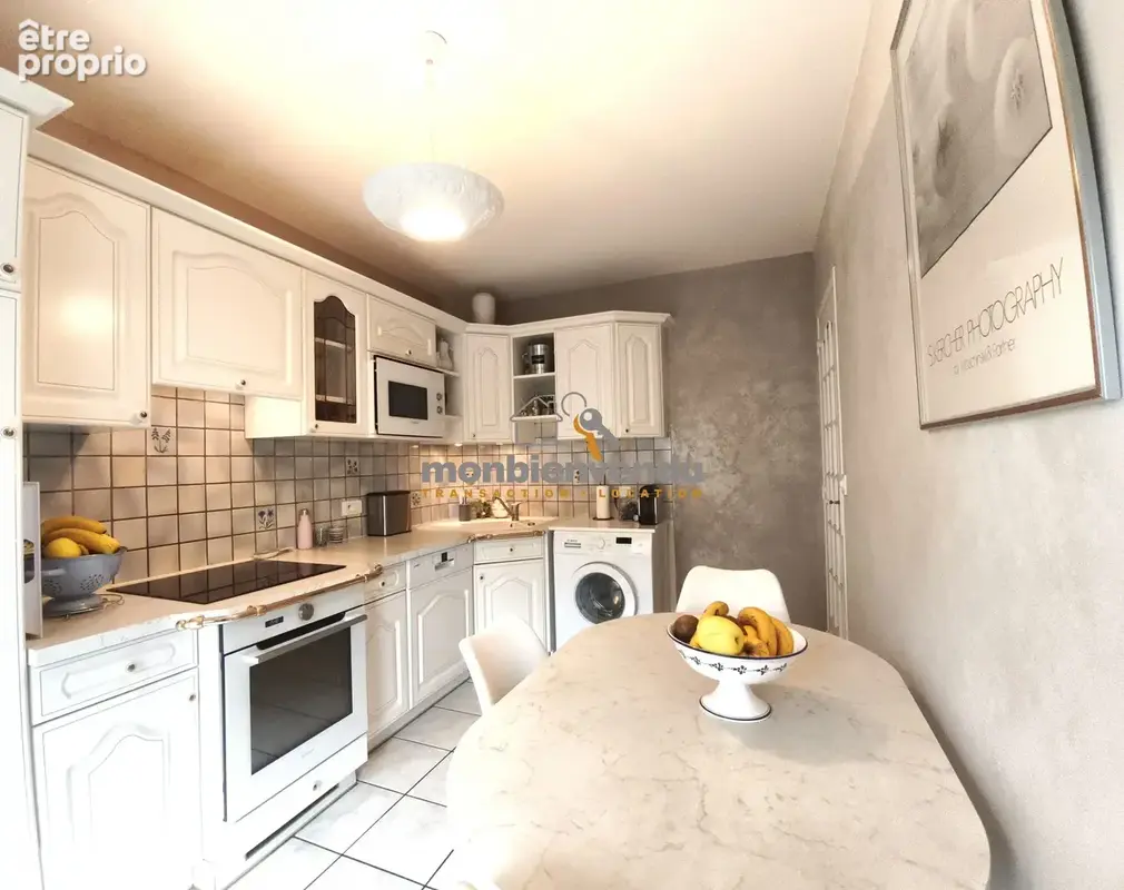 Appartement 85 m² à Aurillac  - photo 8