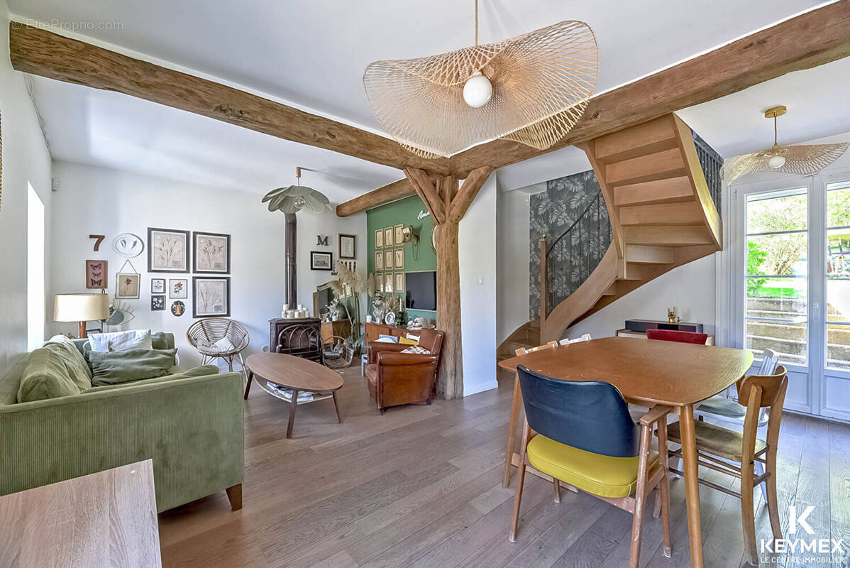 Maison à VILLIERS-ADAM