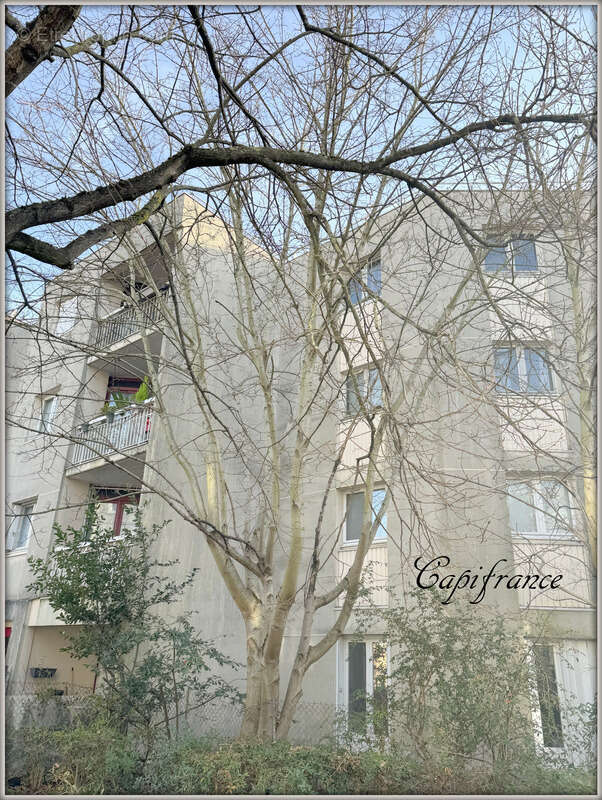 Appartement à AULNAY-SOUS-BOIS