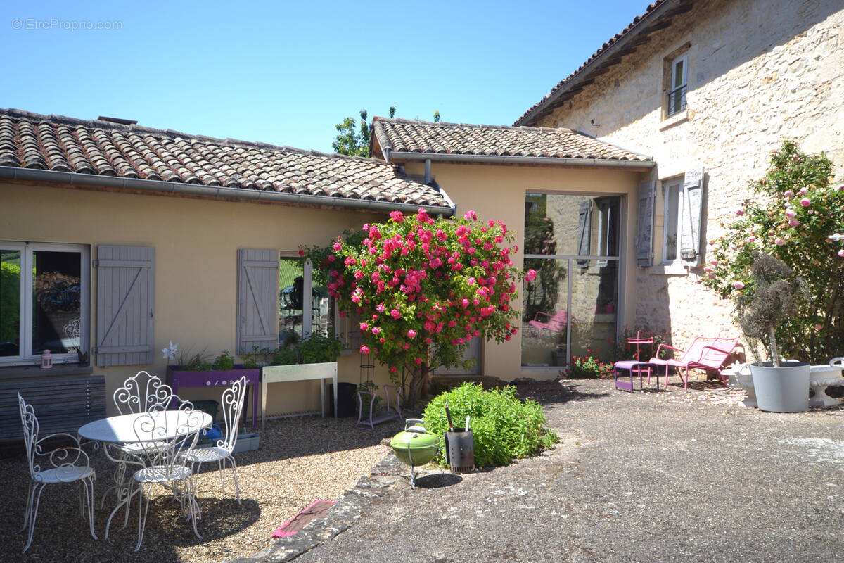Maison à POMMIERS