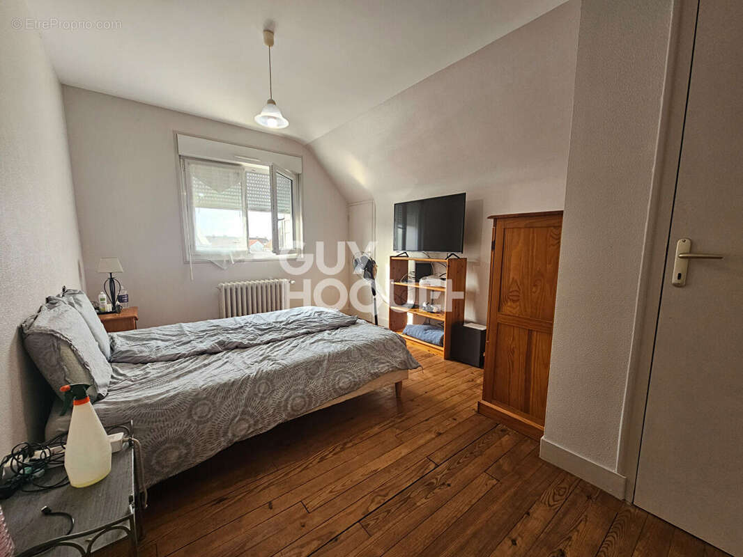 Maison à SAINT-JEAN-DE-DAYE