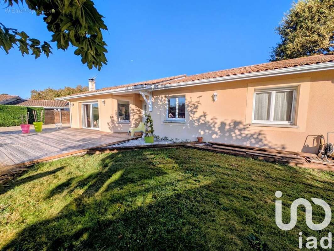 Photo 2 - Maison à LE BARP