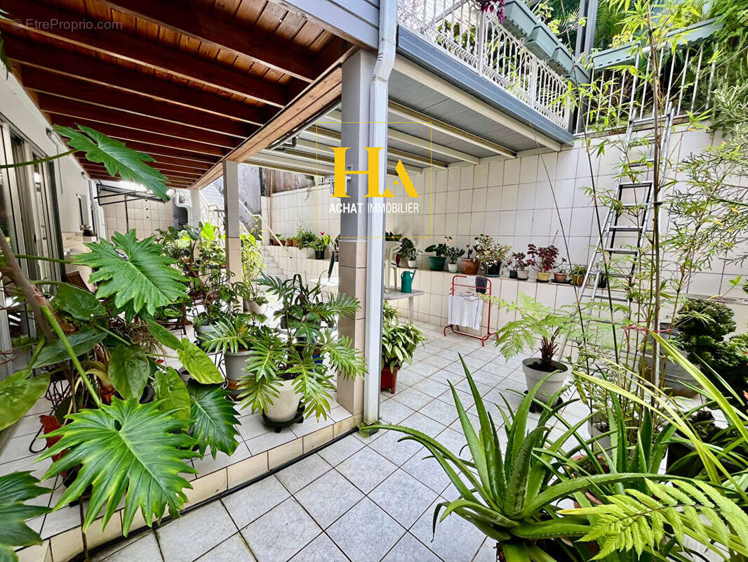 Maison Saint Leu - La Chaloupe 7  pièces 262,76 m2 - photo 5